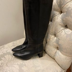 Beautiful Aquatalia water resistant boots